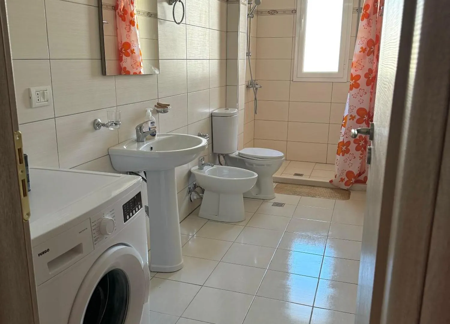 Sea View Appartment Lungomare Vlore Apartment